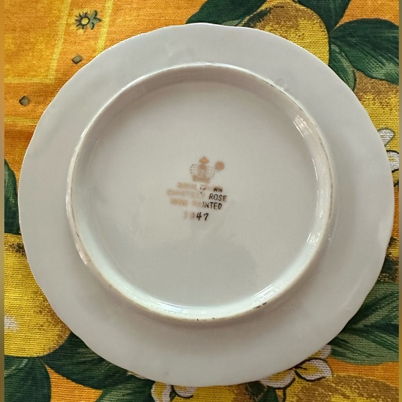 Porcelain Trivet or Plate - Royal Crown China - Chantilly Rose 6.25" - Picture 5 of 8